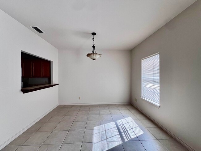 Building Photo - 9804 Cantera Ct