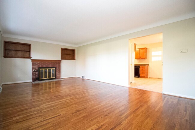 Foto del edificio - 8253 Erie St