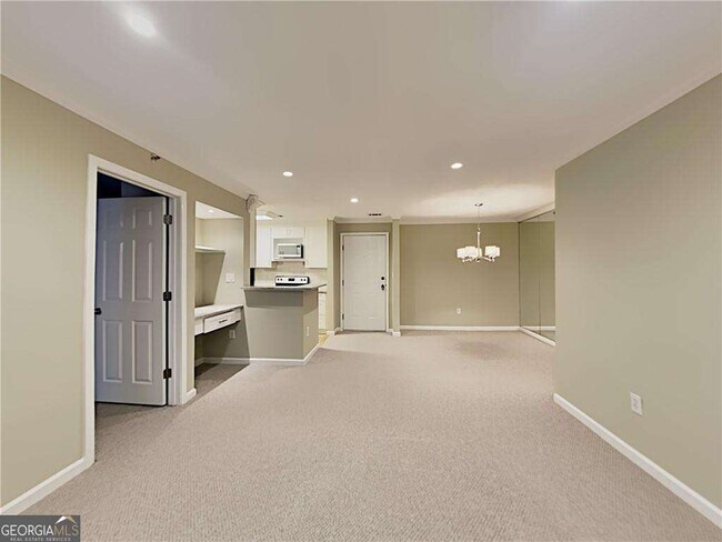 Foto del edificio - 1217 Highland Bluff Dr S E