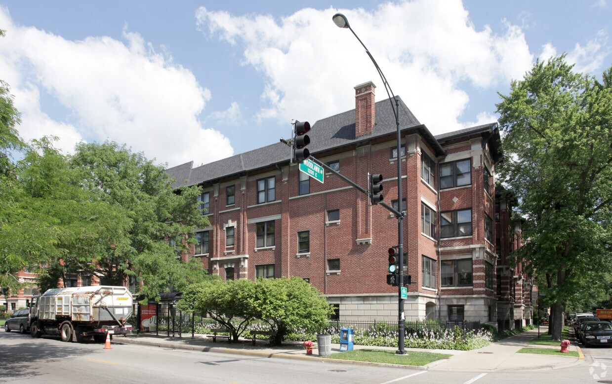 Foto del edificio - 5048-5056 S Woodlawn Ave