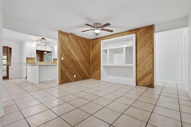 Foto del edificio - 4512 SW 27th Terrace