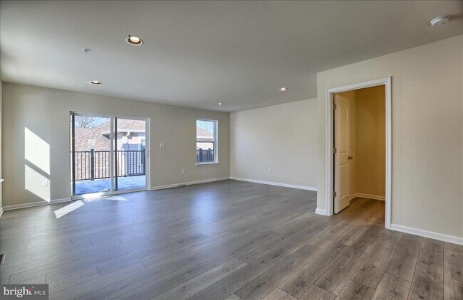 Foto del edificio - 118 High Pointe Dr