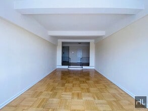 Building Photo - GRAND CONCOURSE