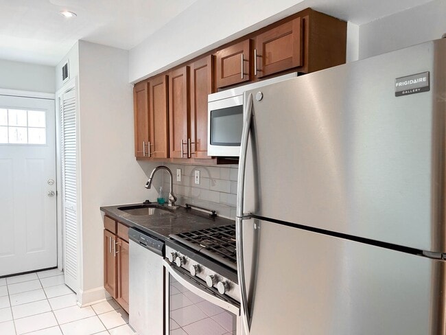Photo - 1272 16th St NE Apartment