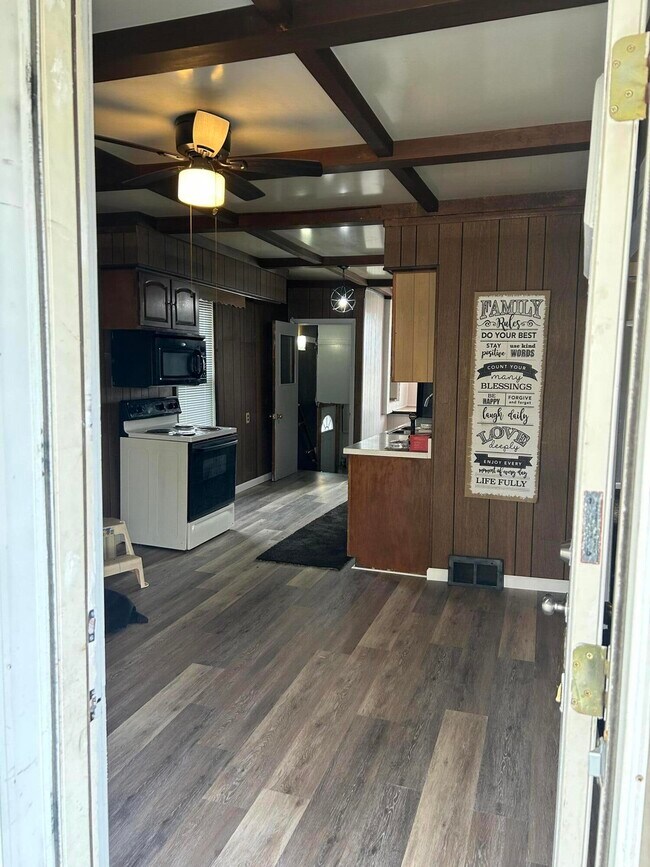 Foto del edificio - 40 E Glenwood Ave