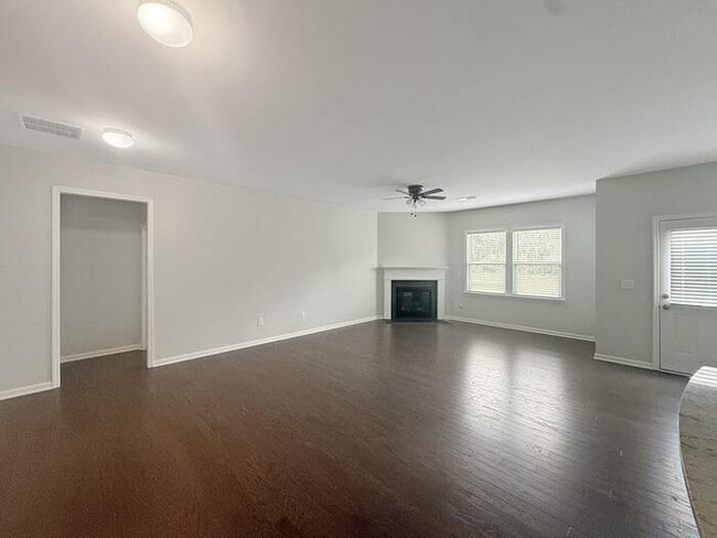 Photo - 1693 Maston Rd House