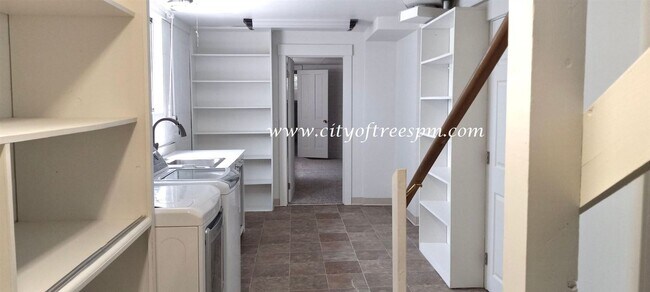 Foto del edificio - 5 br, 2 bath House - 1702 N 11th St