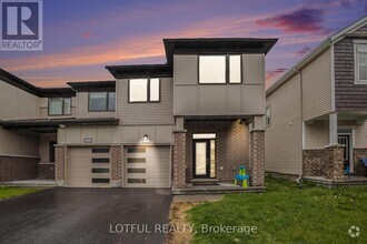 Building Photo - 353 Crossway Ter