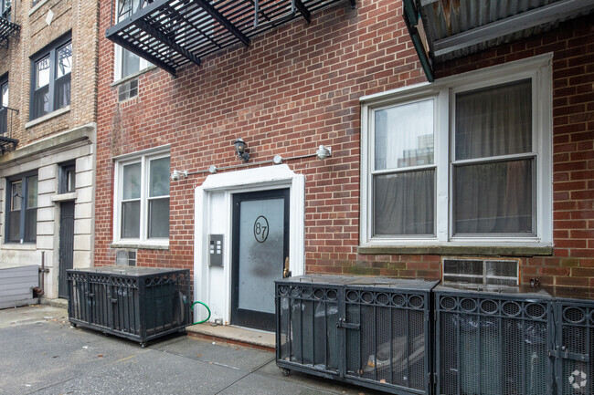 Building Photo - 87 Hicks St