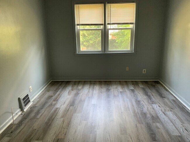Bedroom - 8 Corbin Ct