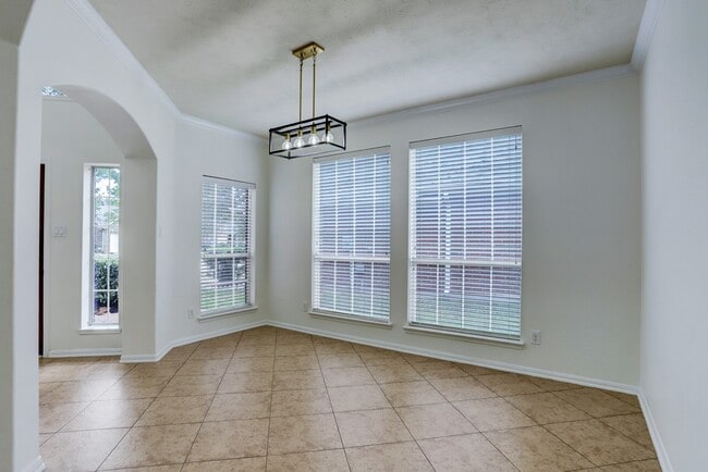 Foto del edificio - 24823 Garnet Shadow Ln