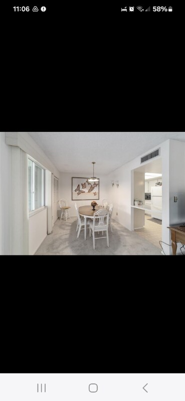 Foto del edificio - 557 Midway Dr