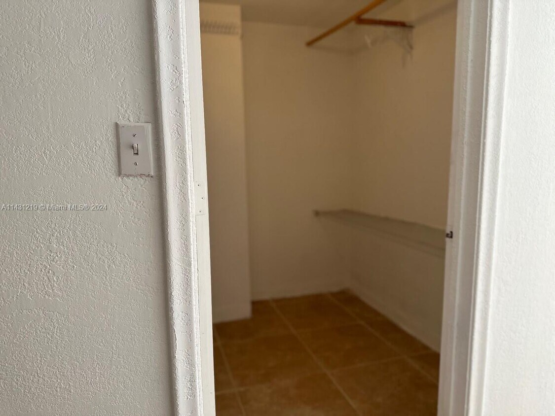 Foto del edificio - 20850 San Simeon Way