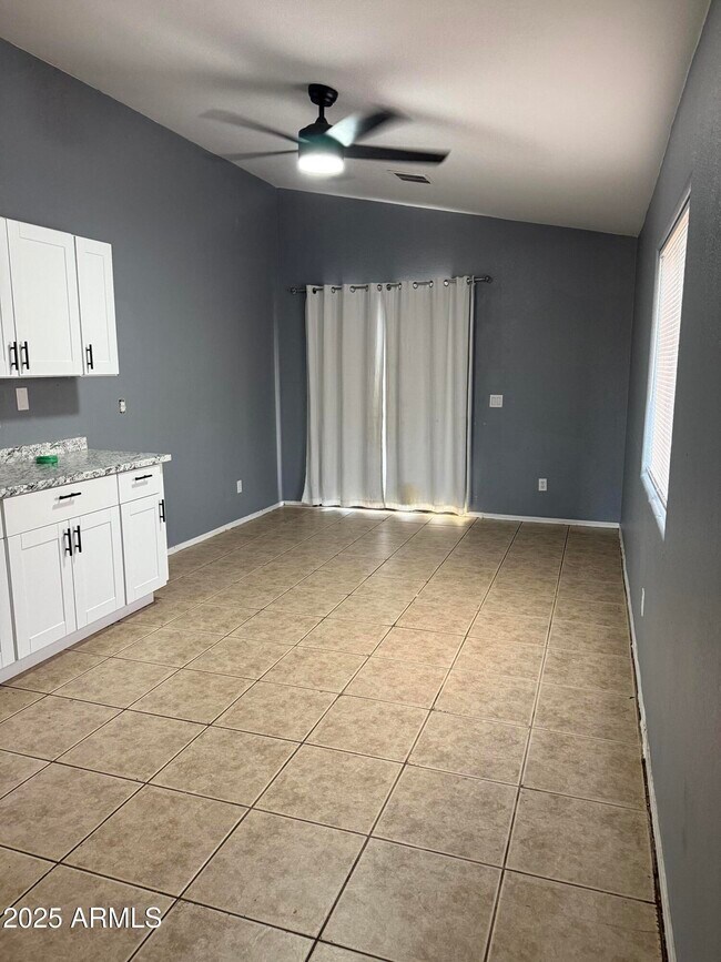 Foto del edificio - 2320 W Cocopah St