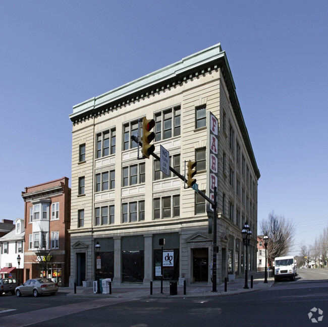 Farr’s Building - Phoenix Building