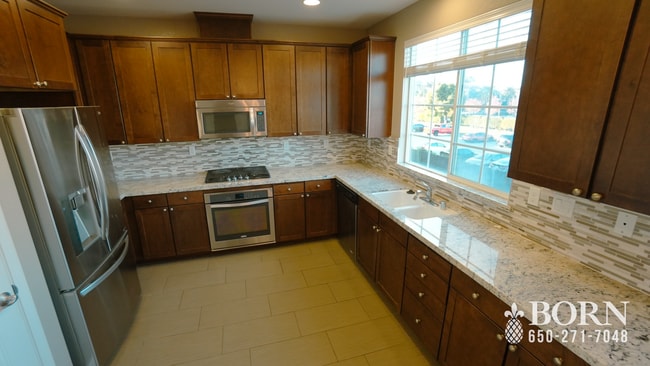 Building Photo - 656 Sea Anchor Dr