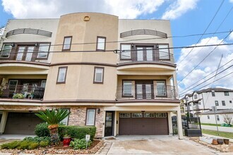 Building Photo - 6500 Calder St
