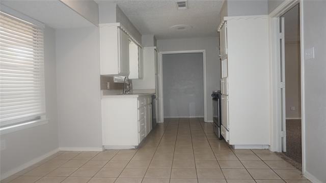 Foto del edificio - 2308 Warwick Ct