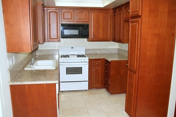 Foto principal - 2110 Farrell Ave