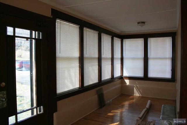 Building Photo - 394 Ringwood Ave