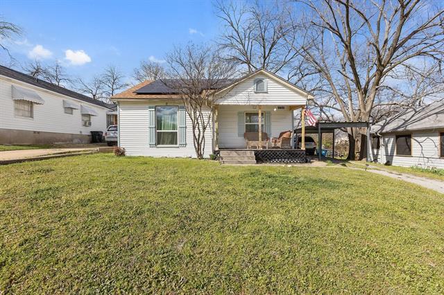 Primary Photo - 1505 W Johnson St