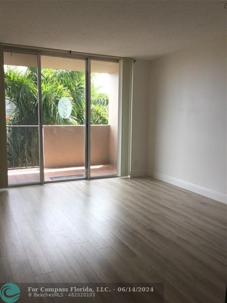 Foto del edificio - 777 S Federal Hwy