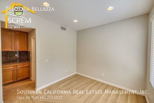 Foto del edificio - Attached Three Bedroom Westridge Home with...