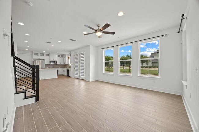 Foto del edificio - 4412 Tilley St