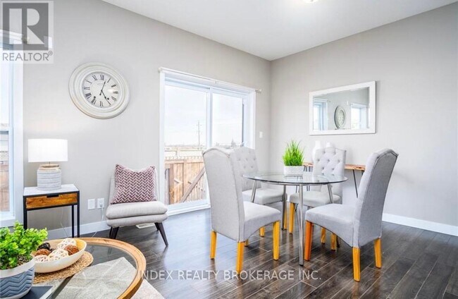 Photo du bâtiment - 439 Athlone Ave