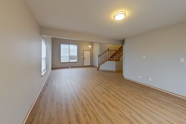 Building Photo - 5206 W Mulberry Ln