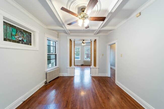 Foto del edificio - 31 Winfield Ave