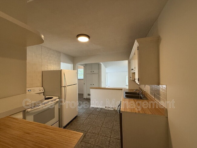 Foto del edificio - 6213 Gray St