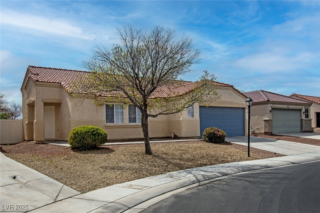Foto principal - 6615 Montezuma Castle Ln