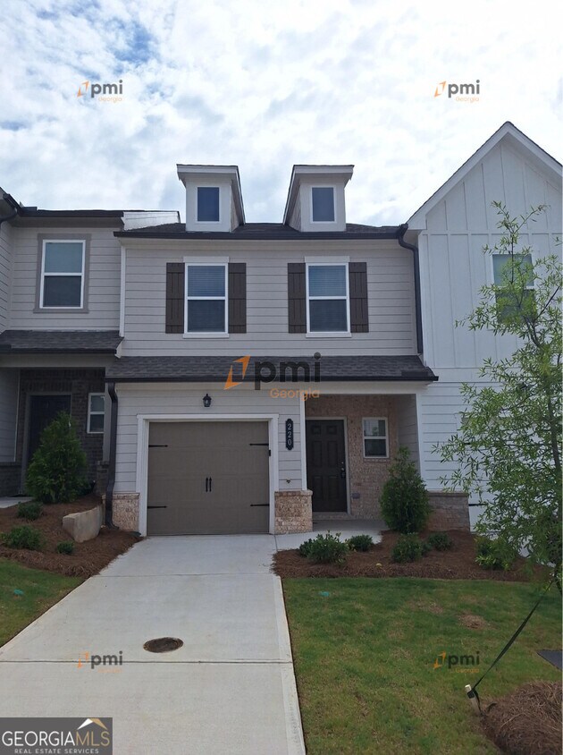 Foto principal - 220 Kenoot Dr