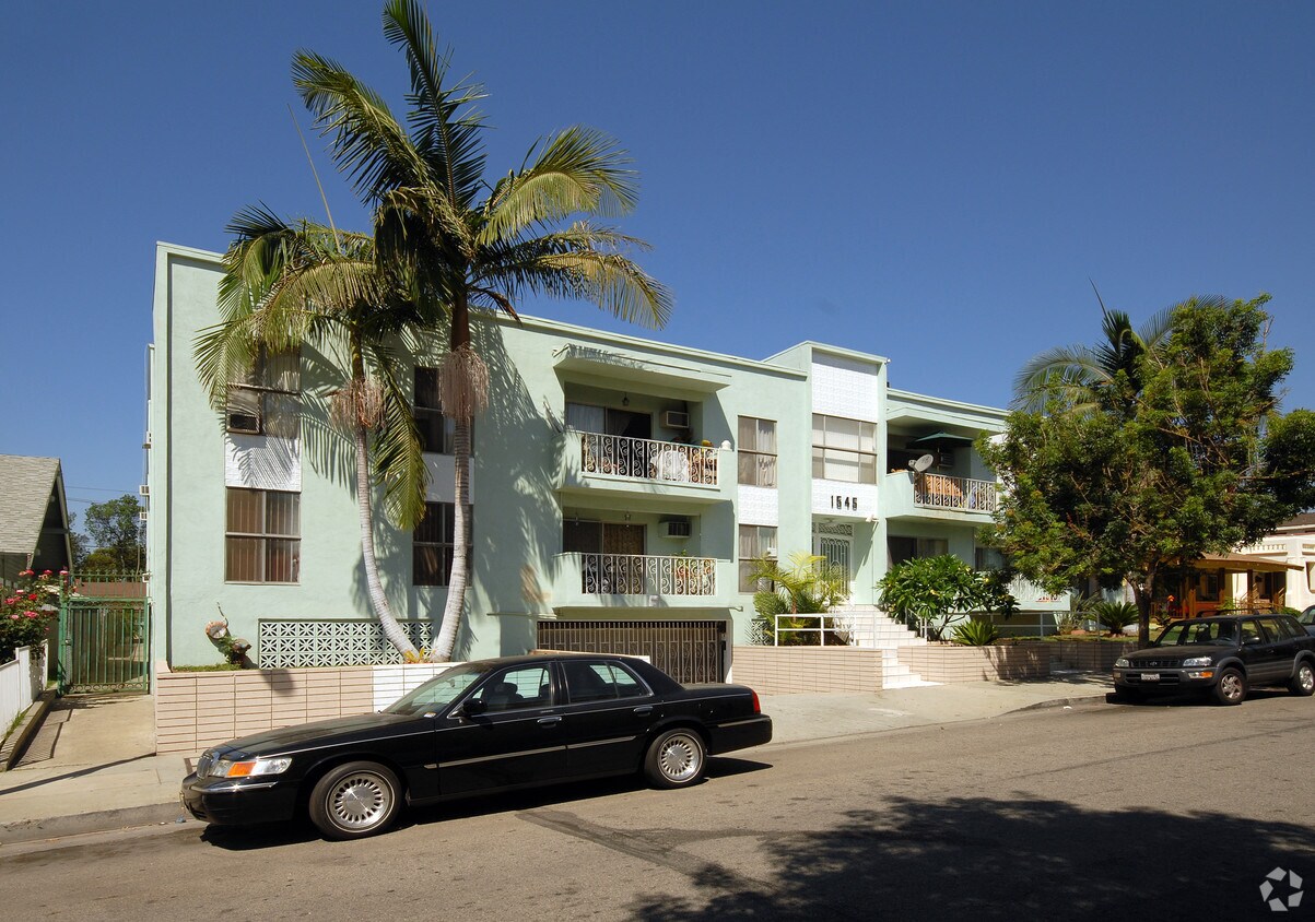 Building Photo - 1545 Gordon St