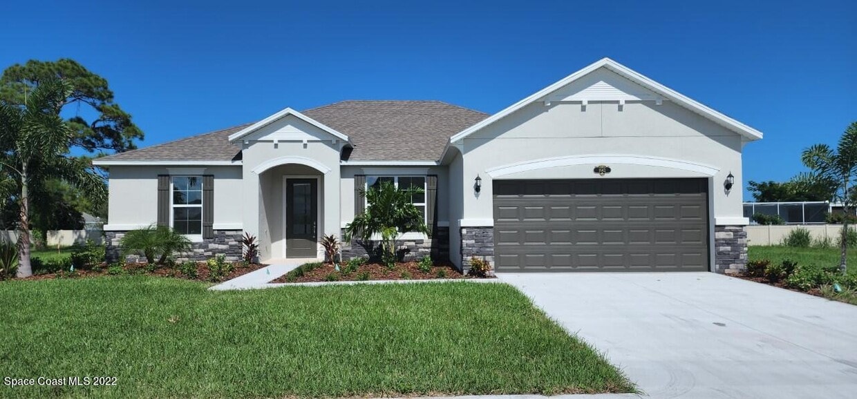 Primary Photo - 1642 Killian Dr