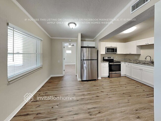 Foto del edificio - 3980 67th Ave N