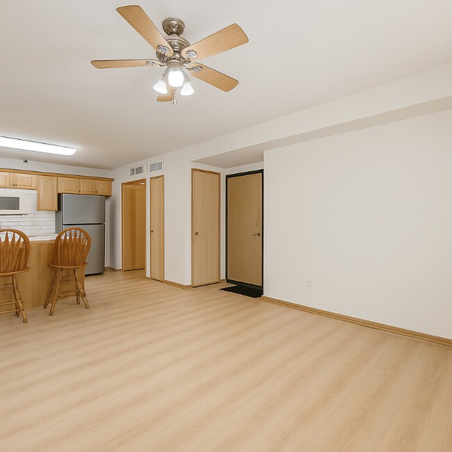 Foto del edificio - 5908 Sutton Pl