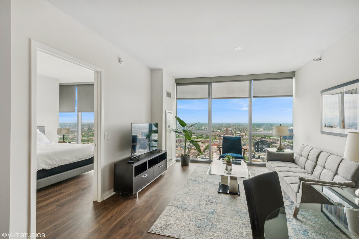Foto principal - 727 W Madison St
