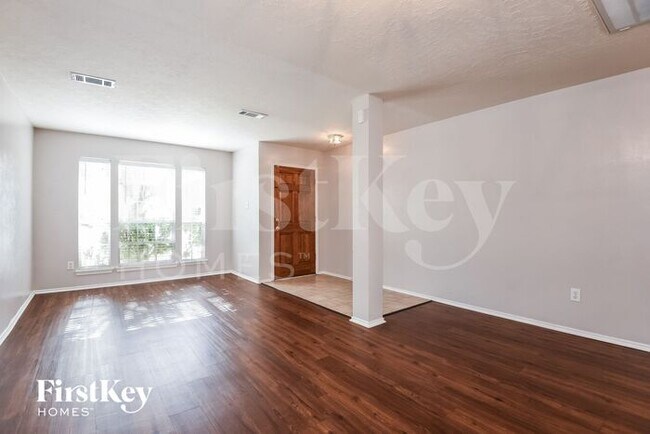 Building Photo - 8966 Dawnridge Dr