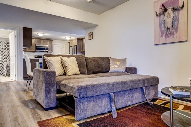 Building Photo - 403 Mary Rose Ave