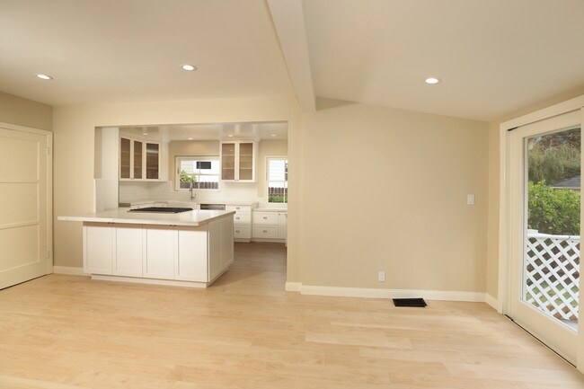Foto del edificio - 1223 Oak Cir Dr