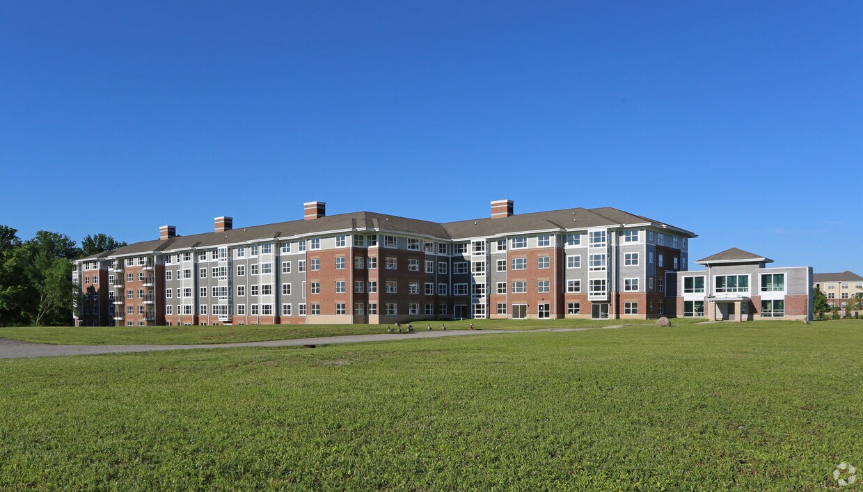 Verena at Hilliard Apartments in Hilliard, OH