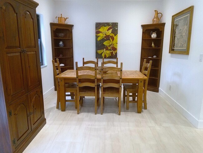 Foto del edificio - 3226 Gifford Ln