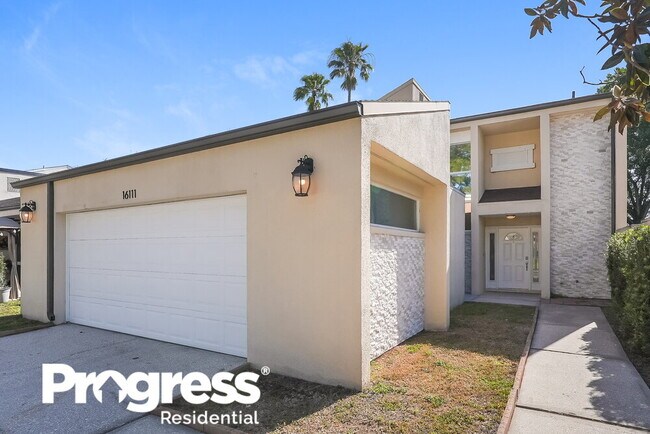 Building Photo - 16111 Gardendale Dr