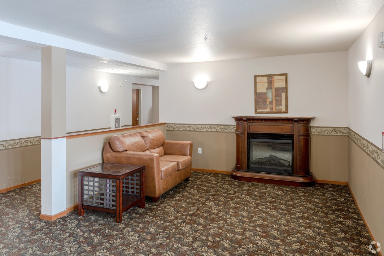 Keeneland Village Apartments Apartments in Sartell, MN