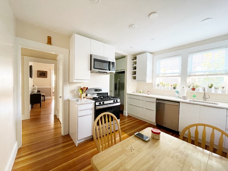 Photo - 33 Carver Rd (Watertown, MA)