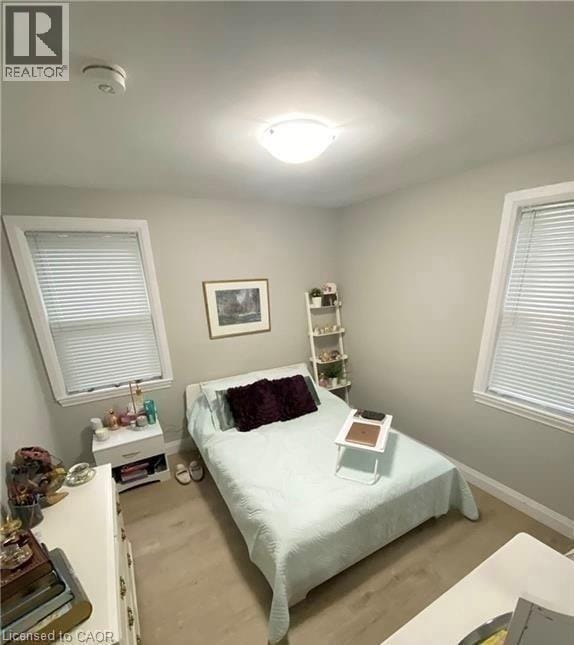 Building Photo - 889 Fennell Ave E