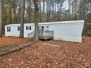Building Photo - 53 Dogwood Dr