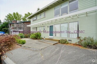 Building Photo - 6 Eden Ln